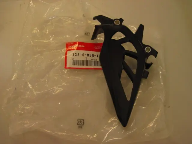 Protector de piñon Honda CRF 250/450 09-17 23810-MEN-A30
